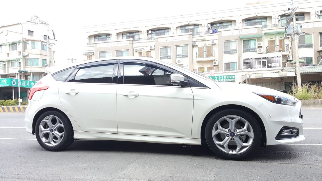 2017-03-31 15.04.39.jpg