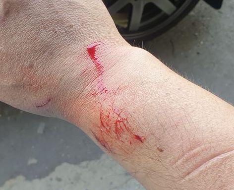 2022-04-15 16.00.52-1.jpg