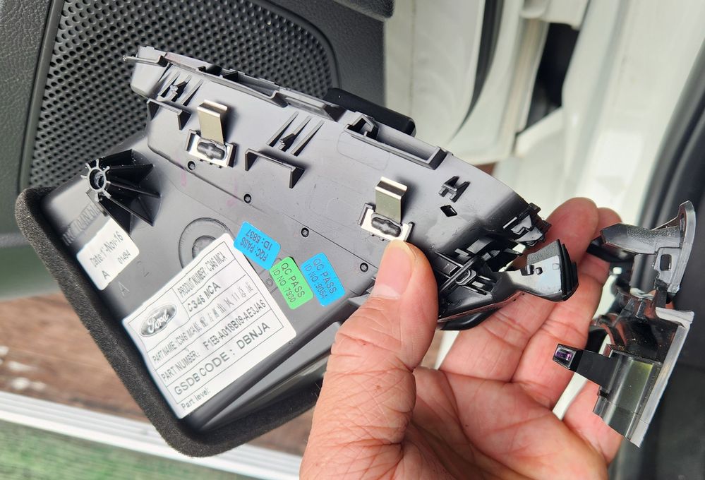 2025-10-19 14.34.59.jpg