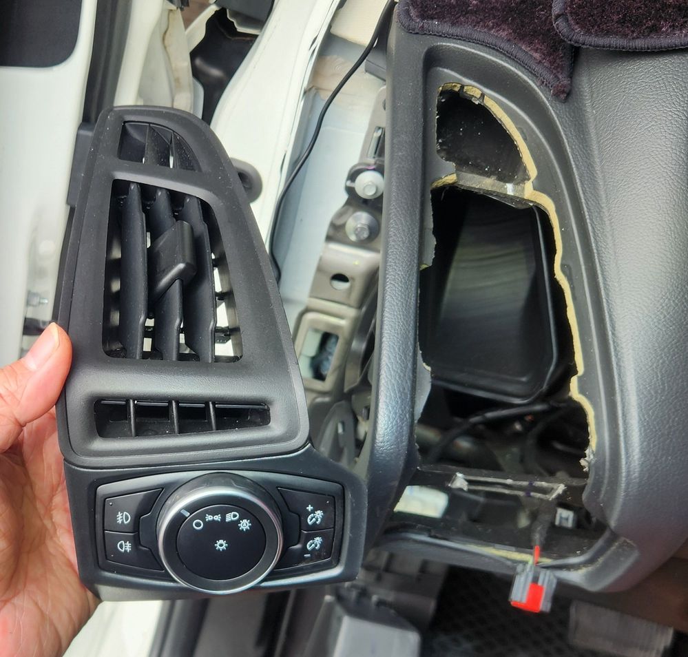 2025-10-19 14.38.59.jpg